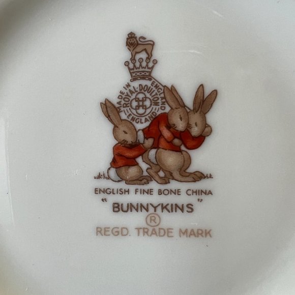 ROYAL DOULTON "Bunnykins Rocket Ship" Vintage Cereal Bowl EUC - Picture 5 of 6